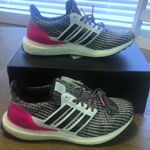 Adidas ultra boost youth 7 women’s 8